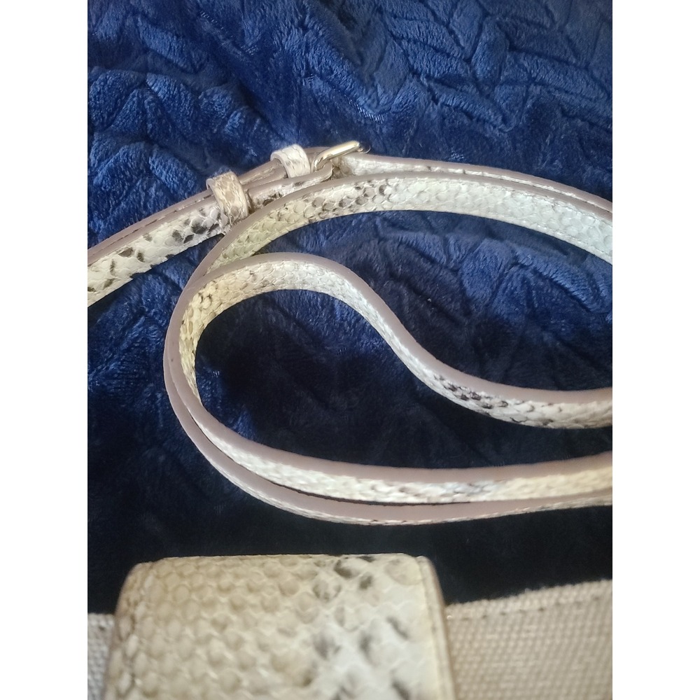 Anne Klein Canvas Snakeskin Embossed Shoulder Bag Cream Lion Logo Medallion - Picture 3 of 11